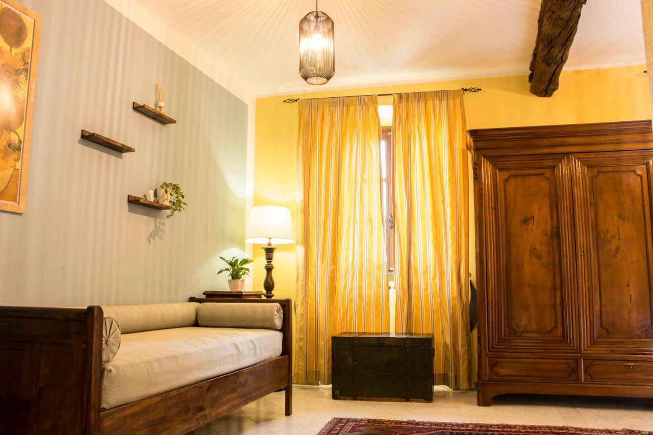 L'Aromatario Panzió Neive Kültér fotó