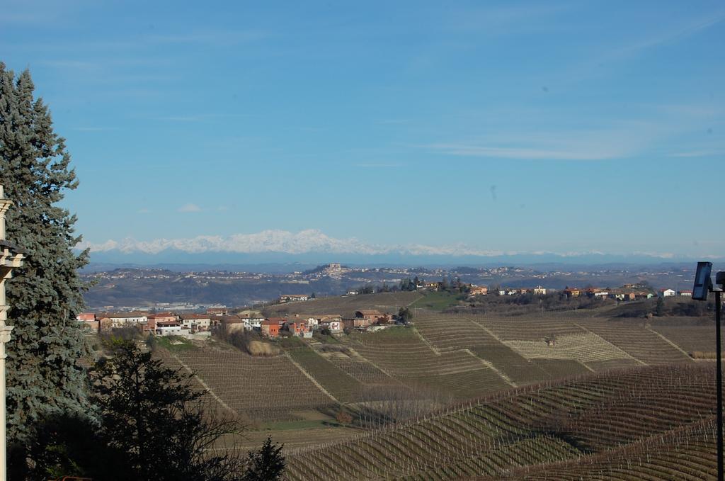 L'Aromatario Panzió Neive Kültér fotó