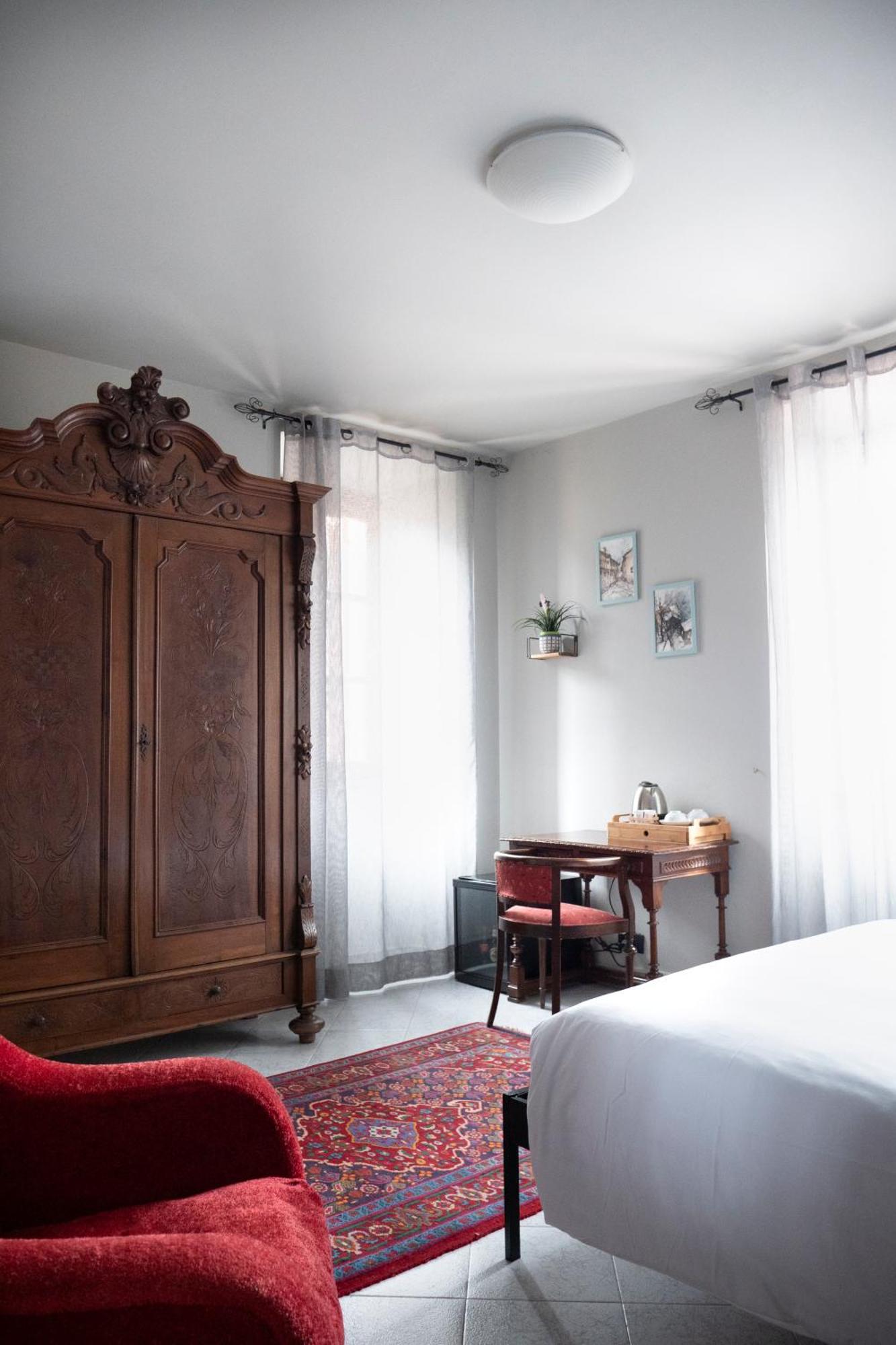 L'Aromatario Panzió Neive Kültér fotó