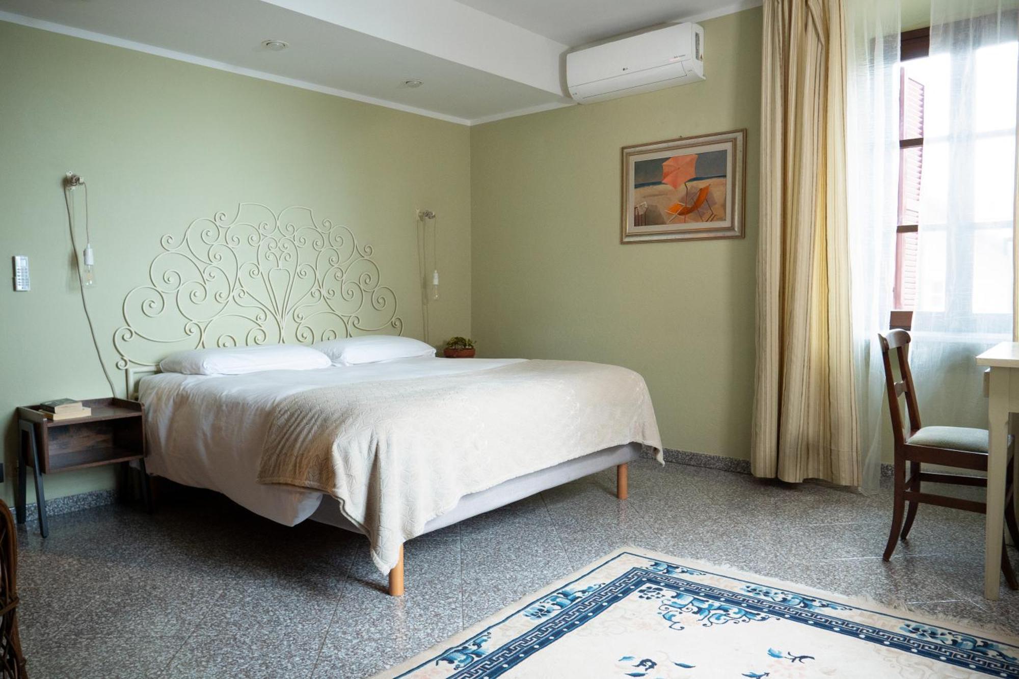 L'Aromatario Panzió Neive Kültér fotó