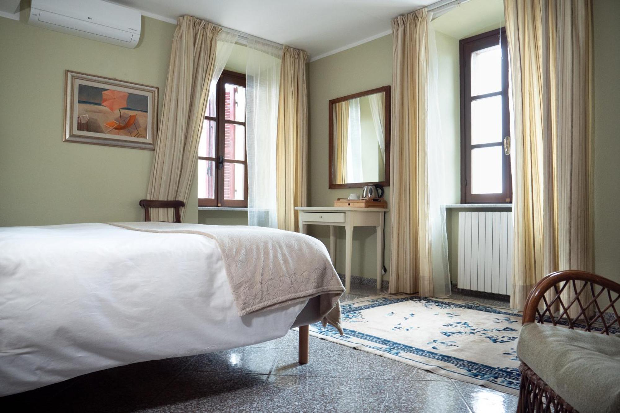 L'Aromatario Panzió Neive Kültér fotó